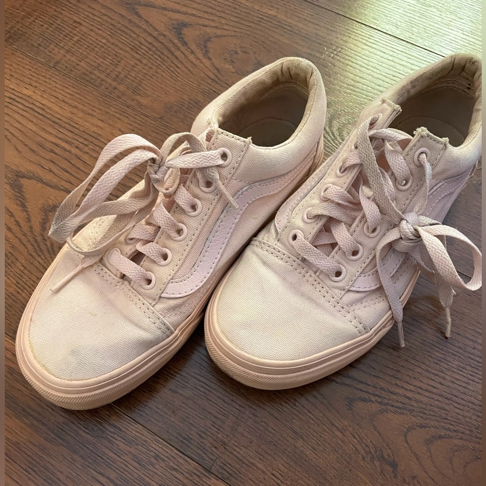 All pink monochrome women’s vans size 6.5 but fit like a 6!!